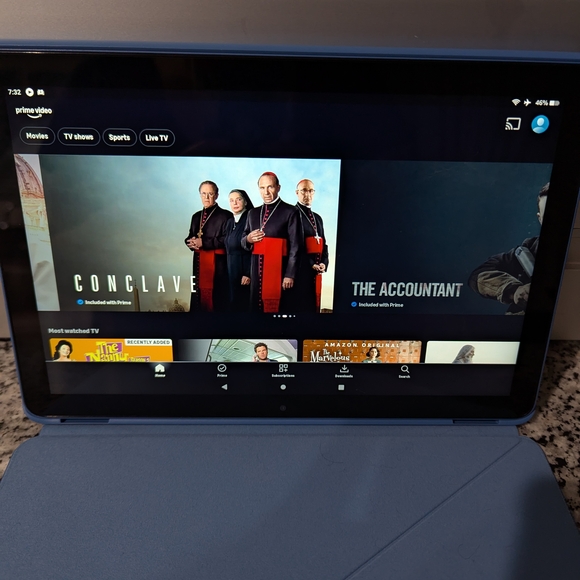 Amazon Tablet Bundle - Picture 4 of 16